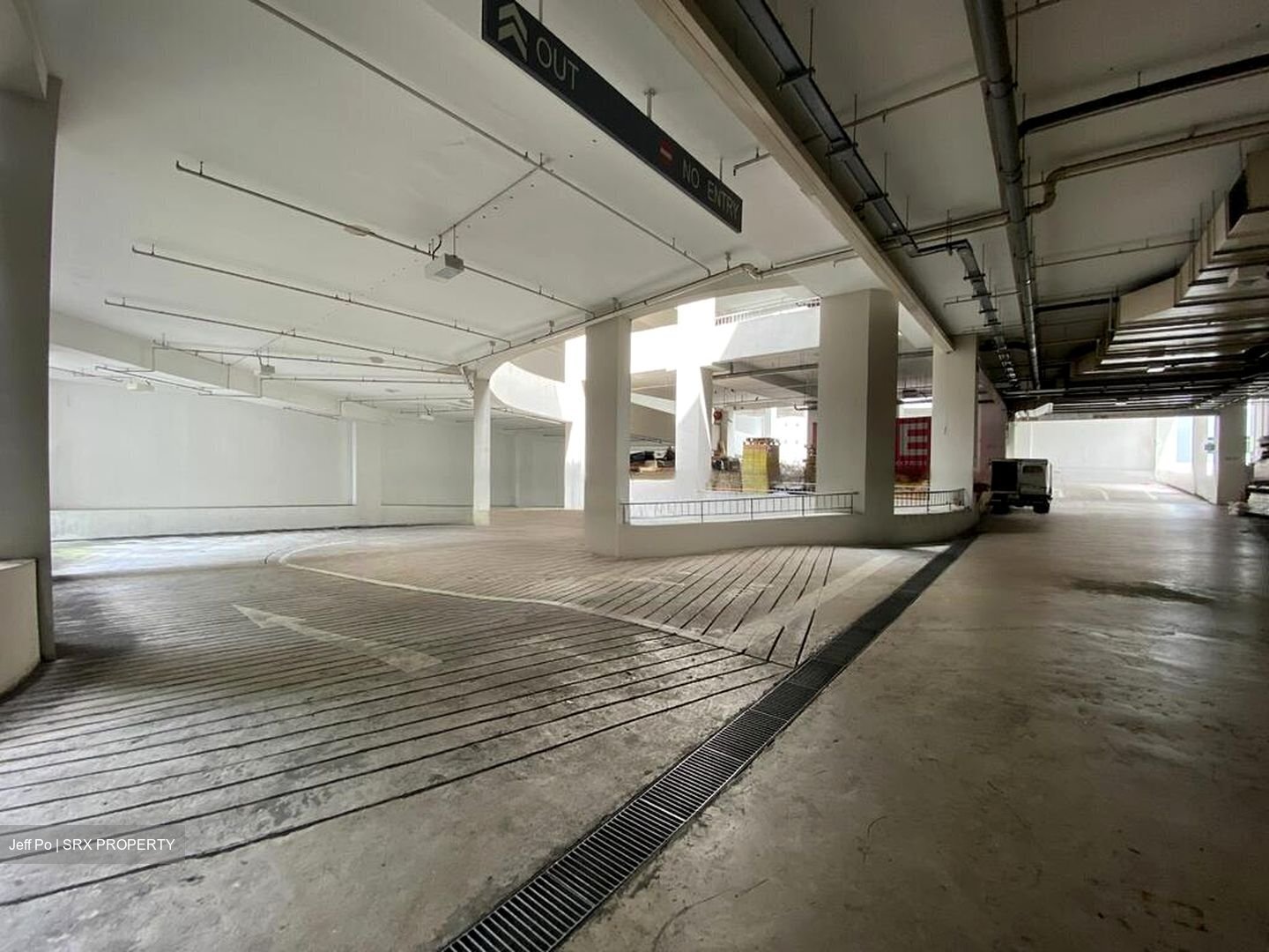 8B @ Admiralty (D27), Factory #457272981